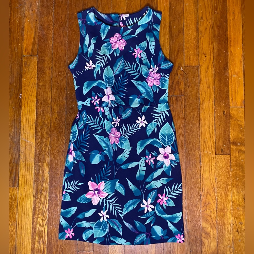 NWOT Old Navy Blue Floral Sleeveless Dress Medium vacation